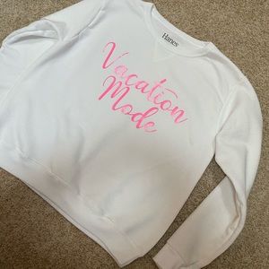 Vacation mode crew neck